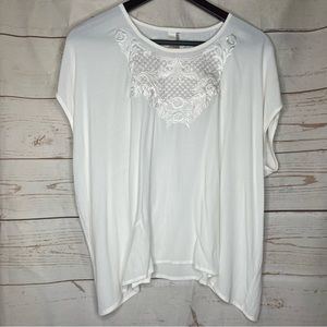Line & Dot • Anthropologie • Blouse • Sleeveless • Embroidered • Large